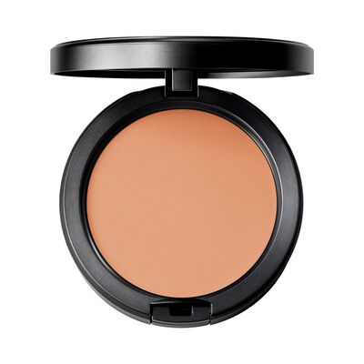 STUDIO FIX POWDER PLUS FOUNDATION (BASE DE MAQUILLAJE)